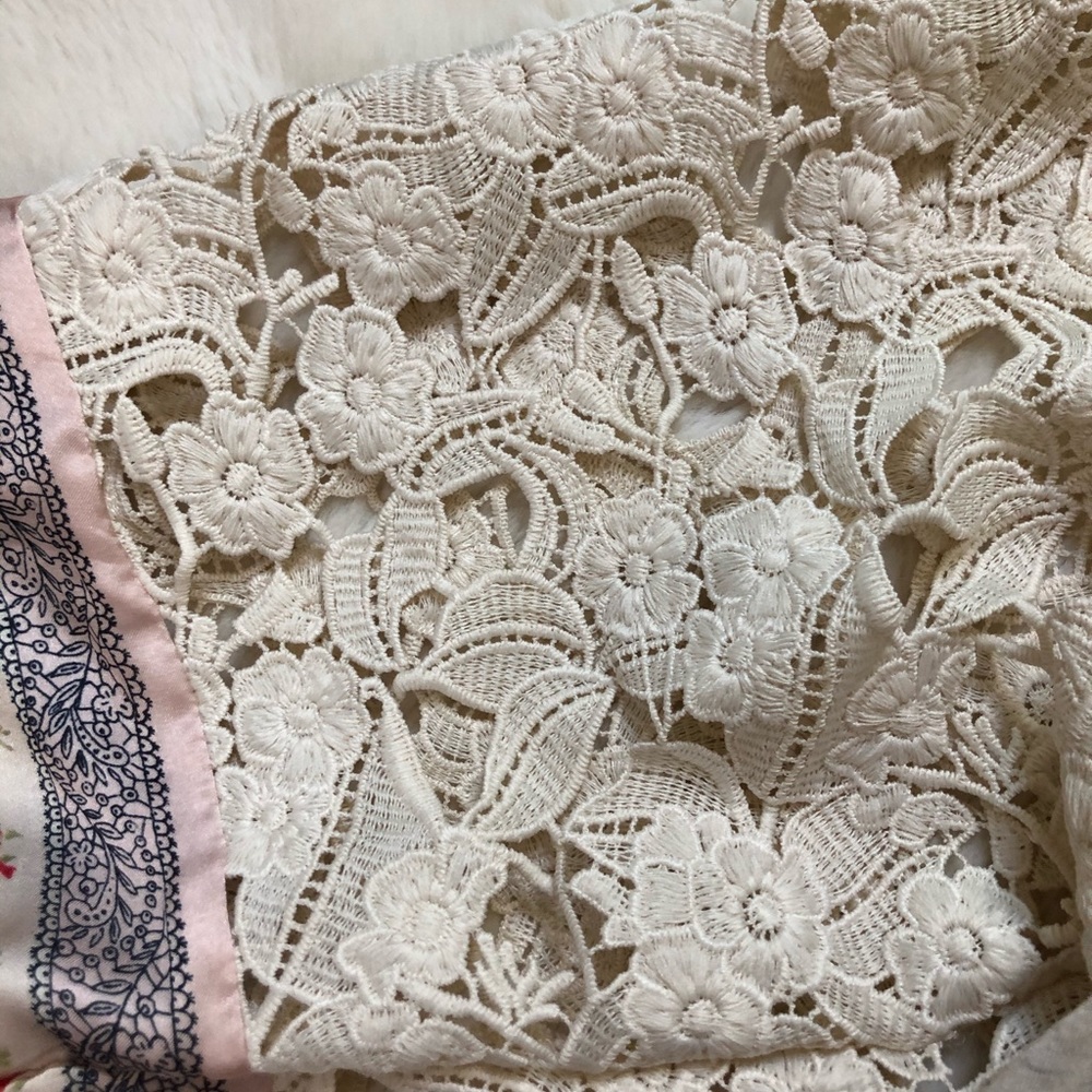 Tiny Blouse - image 3